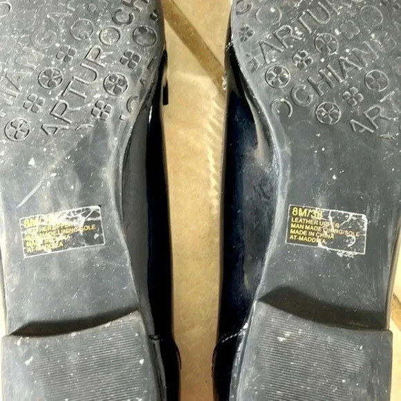 Black patent leather  loafers - Picture 10 of 12